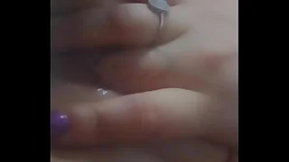 Young native babes rubbing her brand-new shaved pussy