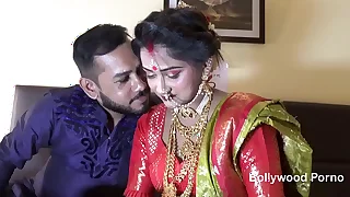 Newly Married Indian Girl Sudipa Hardcore Honeymoon First ignorance sex with the addition of creampie - Hindi Audio